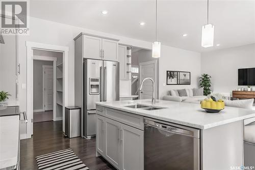 438 Secord Way, Saskatoon, SK - Indoor Photo Showing Kitchen With Double Sink With Upgraded Kitchen