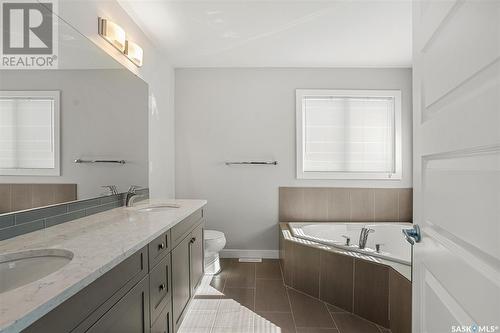 438 Secord Way, Saskatoon, SK - Indoor Photo Showing Bathroom