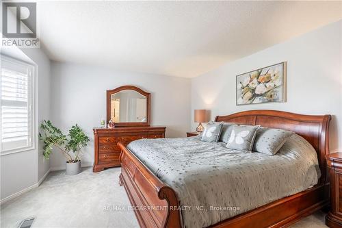 15 Pinecreek Road, Hamilton (Waterdown), ON - Indoor Photo Showing Bedroom