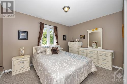 34009 Highway 41 Highway, Eganville, ON - Indoor Photo Showing Bedroom