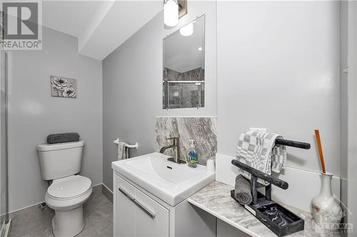 34009 Highway 41 Highway, Eganville, ON - Indoor Photo Showing Bathroom