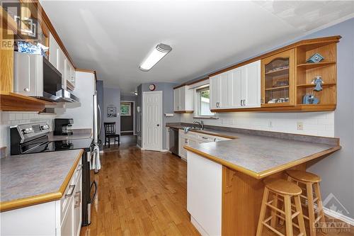 34009 Highway 41 Highway, Eganville, ON - Indoor Photo Showing Kitchen