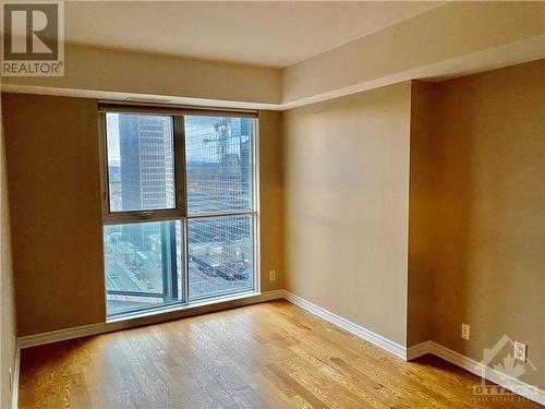 445 Laurier Avenue W Unit#1803, Ottawa, ON - Indoor Photo Showing Other Room