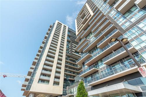 2087 Fairview Street|Unit #504, Burlington, ON - Outdoor With Facade