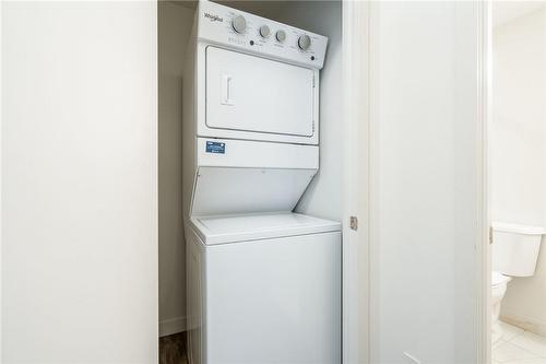 2087 Fairview Street|Unit #504, Burlington, ON - Indoor Photo Showing Laundry Room