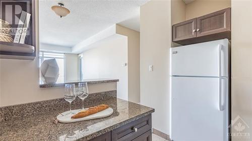 100 Roger Guindon Avenue Unit#404, Ottawa, ON - Indoor