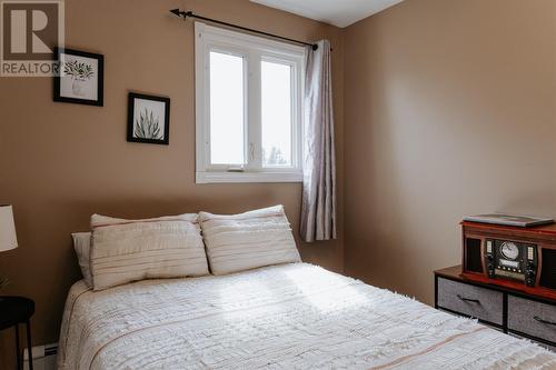 20 Rowsell Boulevard, Gander, NL - Indoor Photo Showing Bedroom