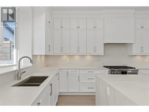 1955 Harris Drive, Penticton, BC - Indoor Photo Showing Kitchen With Double Sink With Upgraded Kitchen