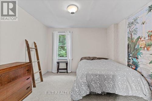 2083 Hollowview Road, Stirling-Rawdon, ON - Indoor Photo Showing Bedroom