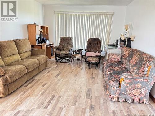 10040 144 Route, Saint-André, NB - Indoor Photo Showing Living Room