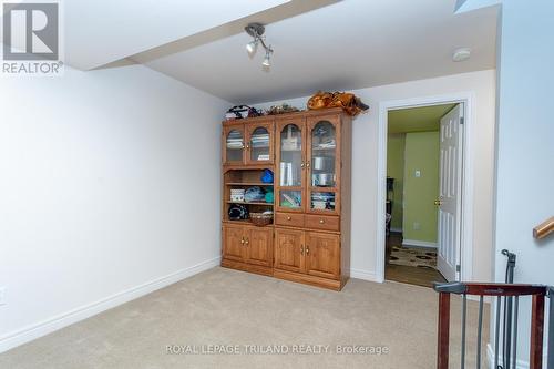 76 Shaw Boulevard, Central Elgin (Lynhurst), ON - Indoor Photo Showing Other Room