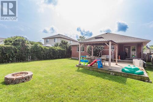 Large Yard - 76 Shaw Boulevard, Central Elgin (Lynhurst), ON - Outdoor