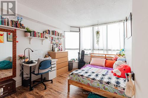 803 - 55 Bamburgh Circle, Toronto (Steeles), ON - Indoor Photo Showing Bedroom