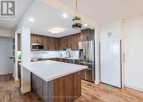 803 - 55 Bamburgh Circle, Toronto (Steeles), ON - Indoor Photo Showing Kitchen