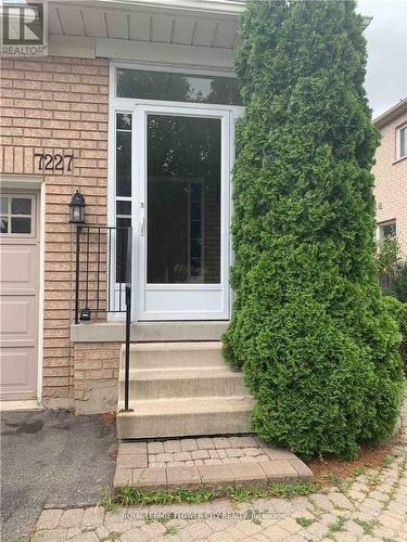 7227 Para Pl (Basement Aptt), Mississauga (Meadowvale Village), ON - Outdoor