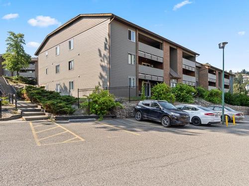 510-44 Whiteshield Cres S, Kamloops, BC 