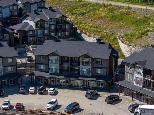 43-1240 Alpine Road, Sun Peaks, BC - Outdoor With Facade