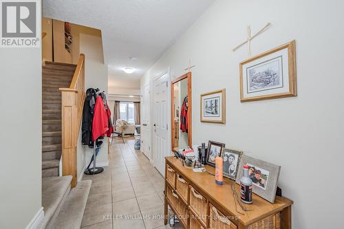 51 - 167 Arkell Road, Guelph (Pine Ridge), ON - Indoor Photo Showing Other Room