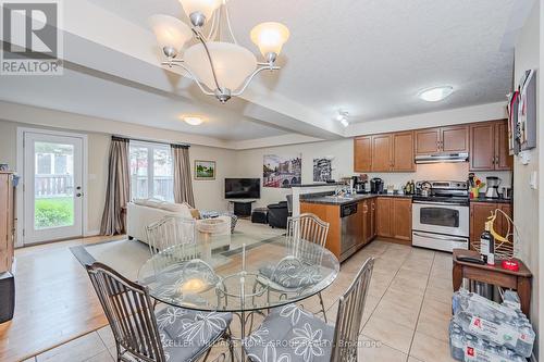 51 - 167 Arkell Road, Guelph (Pine Ridge), ON - Indoor