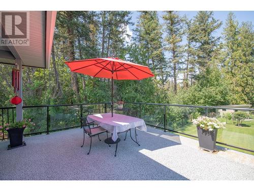 605 Larkspur, Vernon, BC - Outdoor