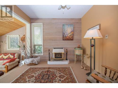 605 Larkspur, Vernon, BC - Indoor With Fireplace