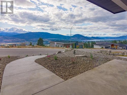 2752 Hawthorn Drive, Penticton, BC - Outdoor With View