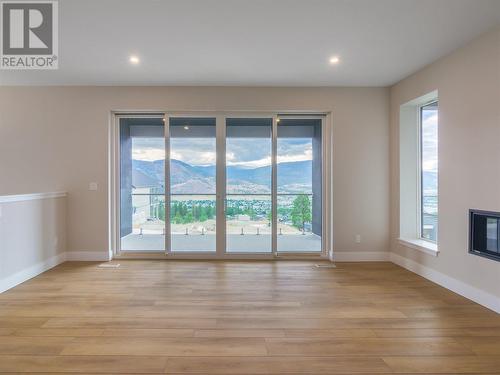 2752 Hawthorn Drive, Penticton, BC - Indoor With Fireplace