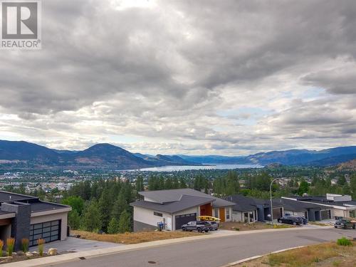 2752 Hawthorn Drive, Penticton, BC - Outdoor With View