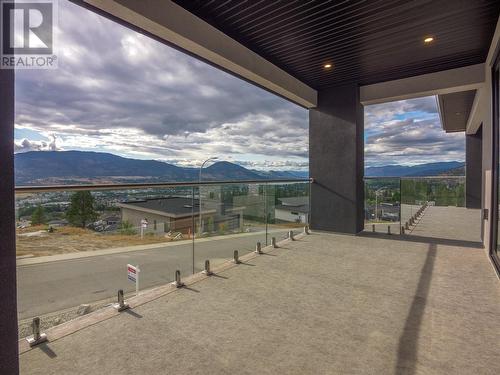 2752 Hawthorn Drive, Penticton, BC - Outdoor With View