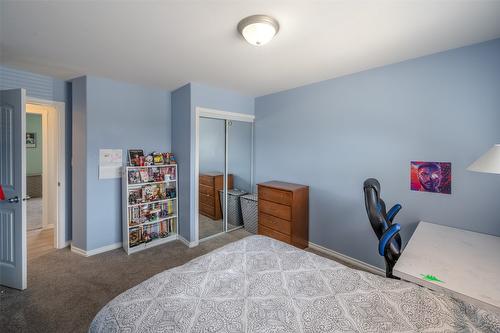 101-2002 Quebec Street, Penticton, BC - Indoor Photo Showing Bedroom