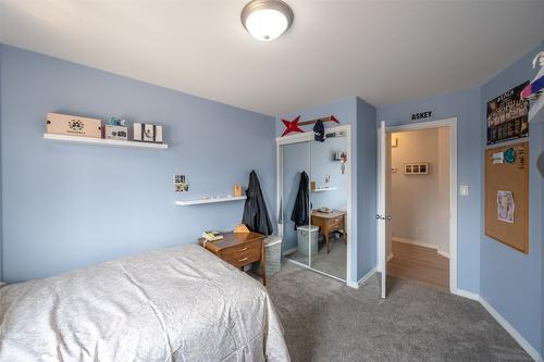 101-2002 Quebec Street, Penticton, BC - Indoor Photo Showing Bedroom