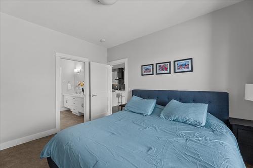 1796 Viewpoint Drive, Kelowna, BC - Indoor Photo Showing Bedroom