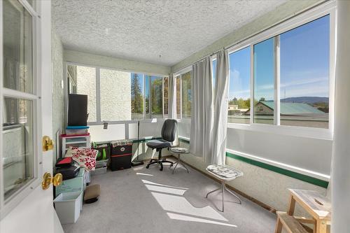 207-1329 Klo Road, Kelowna, BC -  Photo Showing Other Room