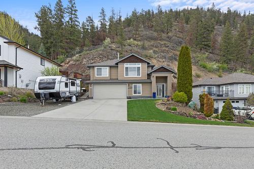 2304 Shannon Heights Place, West Kelowna, BC - Outdoor With Facade