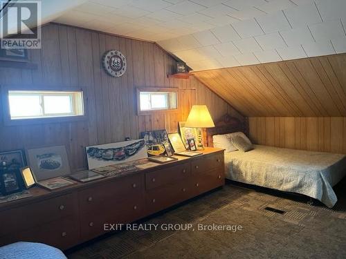 682 Whitney Road, Prince Edward County (Ameliasburgh), ON - Indoor Photo Showing Bedroom