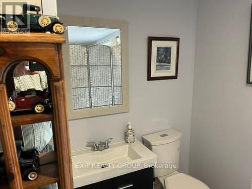 682 Whitney Road, Prince Edward County (Ameliasburgh), ON - Indoor Photo Showing Bathroom