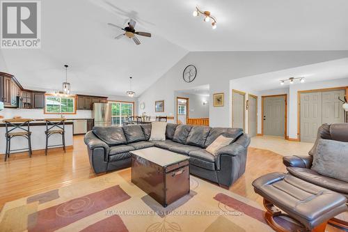 456 Labarge Road, Tweed, ON - Indoor Photo Showing Living Room