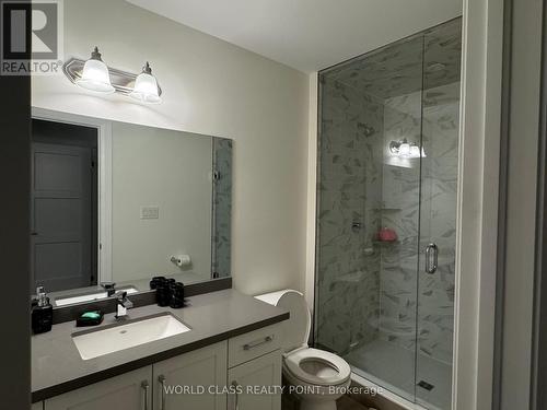 23 Higham Place, Clarington (Bowmanville), ON - Indoor Photo Showing Bathroom