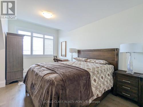 23 Higham Place, Clarington (Bowmanville), ON - Indoor Photo Showing Bedroom