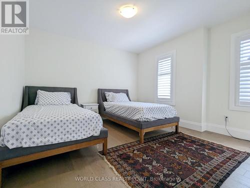 23 Higham Place, Clarington (Bowmanville), ON - Indoor Photo Showing Bedroom