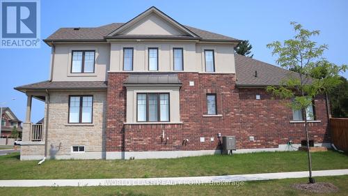 23 Higham Place, Clarington (Bowmanville), ON - Outdoor