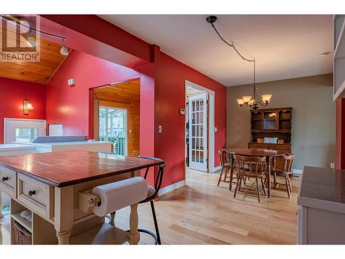 1189 Columbia  Avenue, Trail, BC - Indoor Photo Showing Dining Room