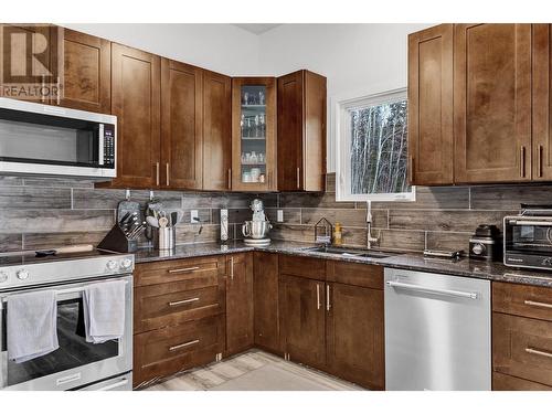 1380 Orion Road, Prince George, BC - Indoor Photo Showing Kitchen