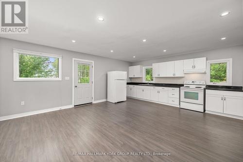 3554 John Street, Ramara (Brechin), ON - Indoor Photo Showing Kitchen