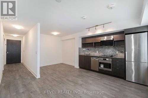 725 - 9 Mabelle Avenue, Toronto (Islington-City Centre West), ON - Indoor Photo Showing Kitchen