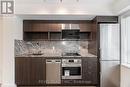 725 - 9 Mabelle Avenue, Toronto (Islington-City Centre West), ON  - Indoor Photo Showing Kitchen 