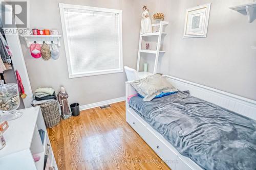 62 Chalkfarm Drive, Toronto (Downsview-Roding-Cfb), ON - Indoor Photo Showing Bedroom