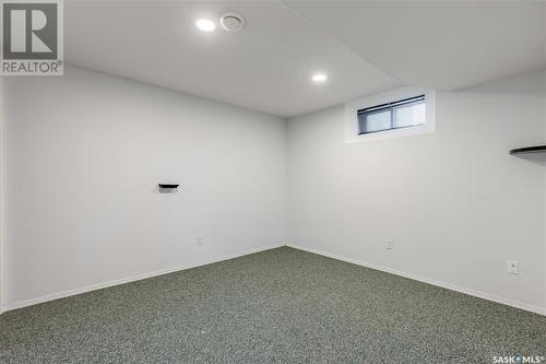 411 Blackshire Crescent, Saskatoon, SK - Indoor Photo Showing Other Room