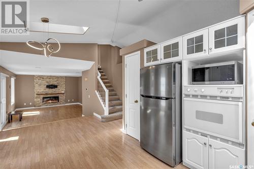 411 Blackshire Crescent, Saskatoon, SK - Indoor Photo Showing Kitchen