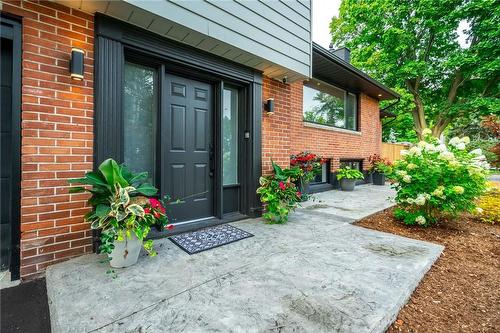 675 Scenic Drive, Hamilton, ON - Outdoor With Exterior